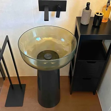 Luis Design Esmate