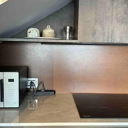 Luis Design Esmate